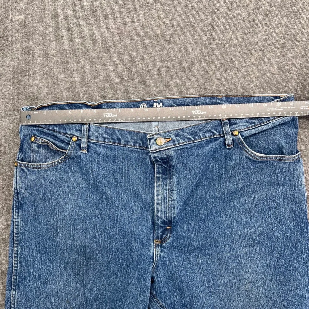 Wrangler vintage denim Premium Performance Cowboy Cut Jeans Blue 42 Straight Leg